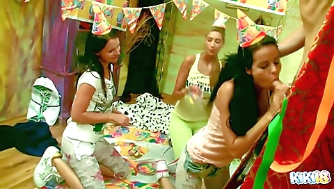 Sexy brunette take calibri gets her ass drilled