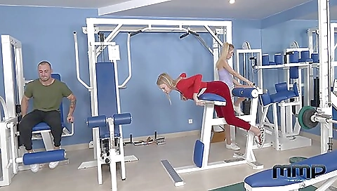 Mature i'd like to fuck with my cock